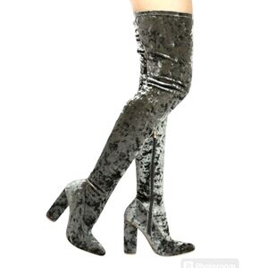Cape Robbin • green velvet over the knee fashion boots size 8.5